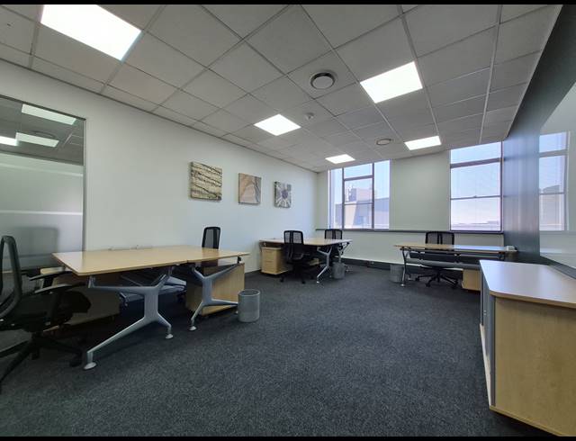 57M² OFFICE TO LET IN SANDTON CENTRAL